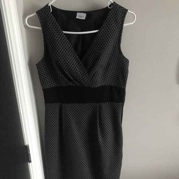 Comfortable polka dot dress - Picture 1 of 4